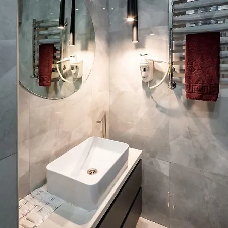 Two Bedroom Lviv Dış mekan fotoğraf