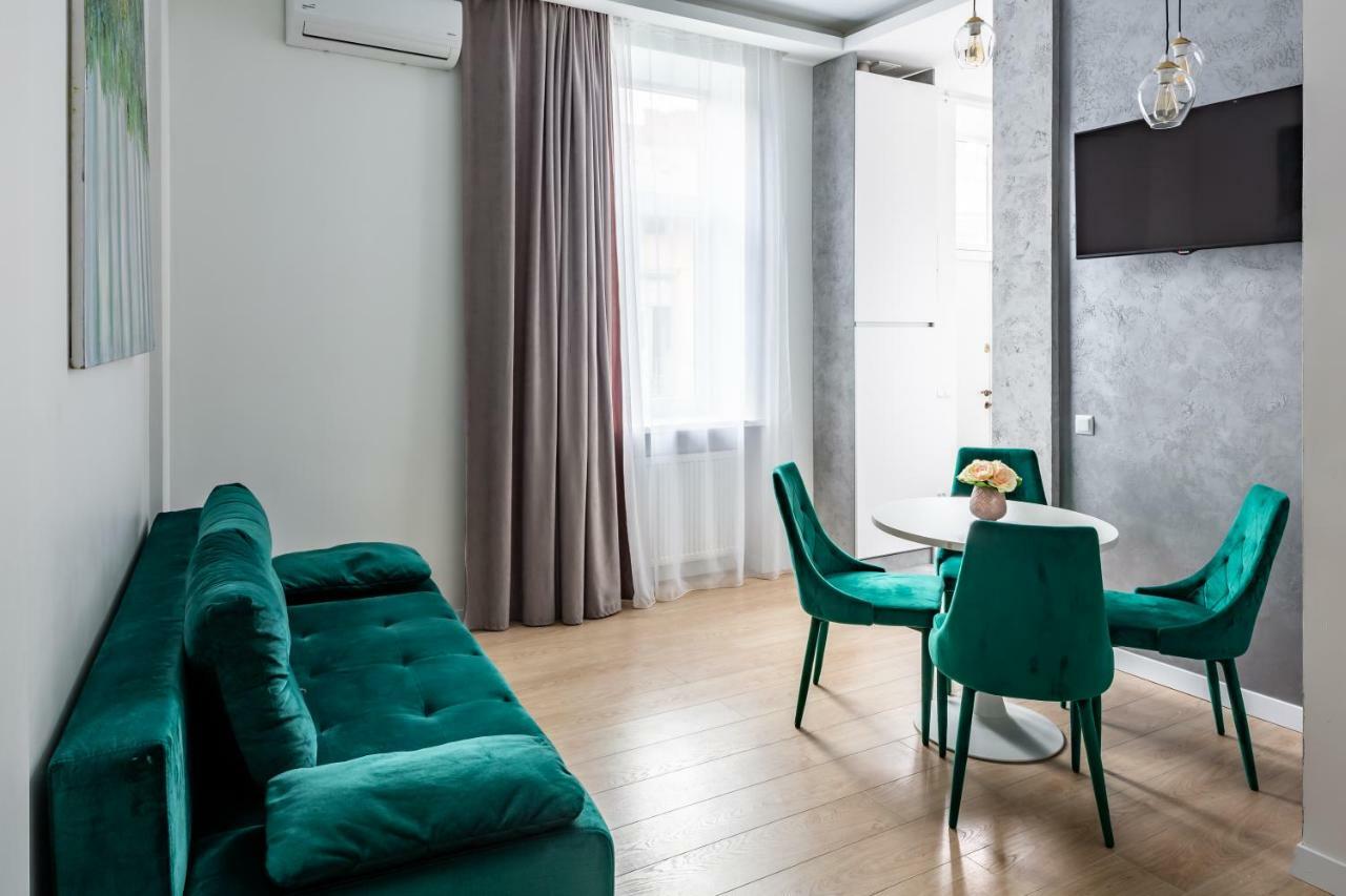 Two Bedroom Apartment *