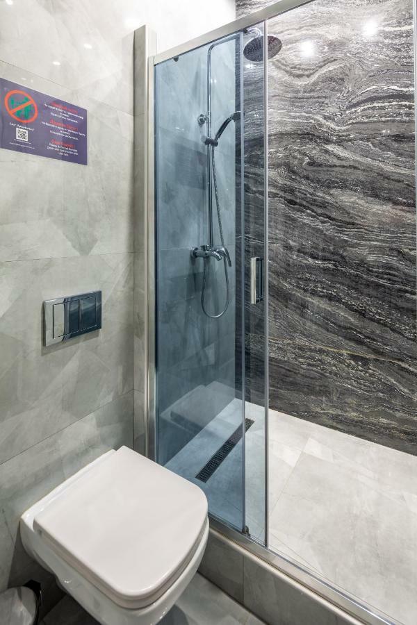 Two Bedroom Apartment Lviv