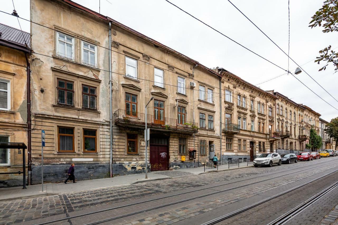 Two Bedroom Apartment *